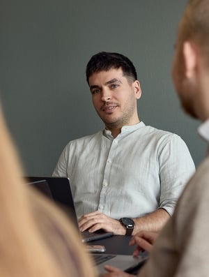 2. Flere versioner af den samme sandhed