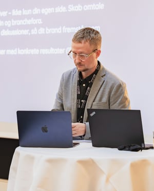Bliv skarpere på det, der faktisk virker i branchen